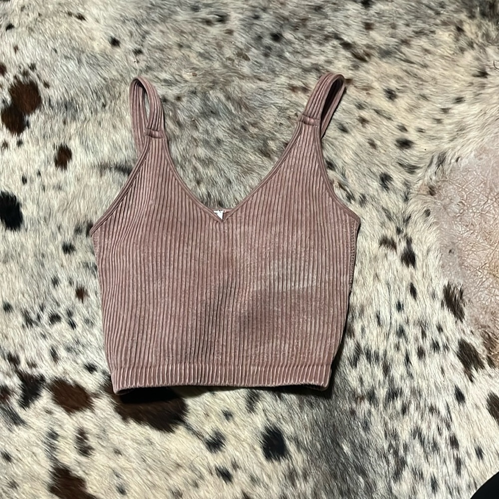 Light purple cropped shirt